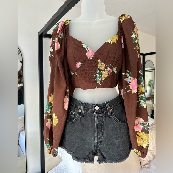 New Free People Large Dusk Til Dawn Crop Top with Balloon Sleeves Maroon Floral - Picture 3 of 9